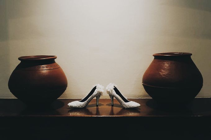 Traditional Sundanese Wedding - Belladina Mayasha - Wedding Shoes - Sepatu Pengantin by Slight by SLIGHT SHOES OFFICIAL SHOP - 004 Traditional Sundanese Wedding - Belladina Mayasha - Wedding Shoes - Sepatu Pengantin by Slight by SLIGHT SHOES OFFICIAL SHOP - 004