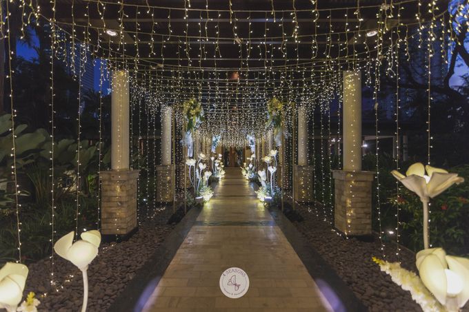 Wedding of Sidharta & Joanna by 4Seasons Decoration - 001 Wedding of Sidharta & Joanna by 4Seasons Decoration - 001