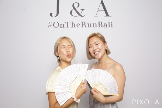 Justine & Aaron by PIXOLA Photo Booth - 008 Justine & Aaron by PIXOLA Photo Booth - 008