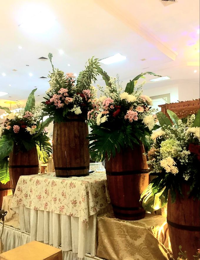 Rustic Wedding 24 Nov by Dirasari Catering - 018 Rustic Wedding 24 Nov by Dirasari Catering - 018