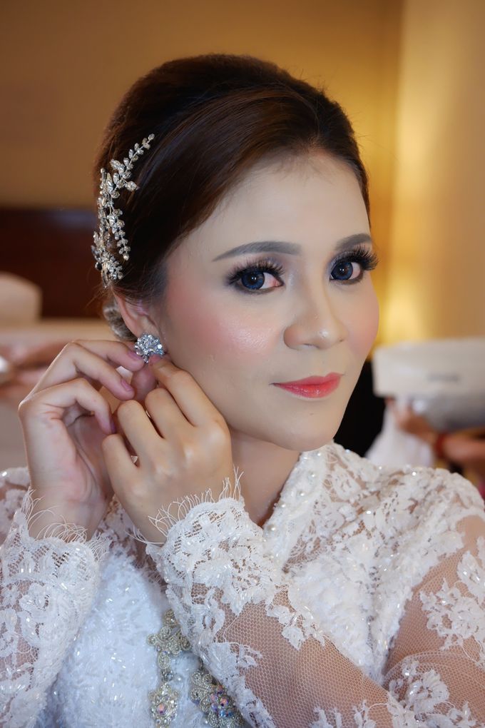 Beautiful Bride, Delvi by Favor Brides - 008 Beautiful Bride, Delvi by Favor Brides - 008