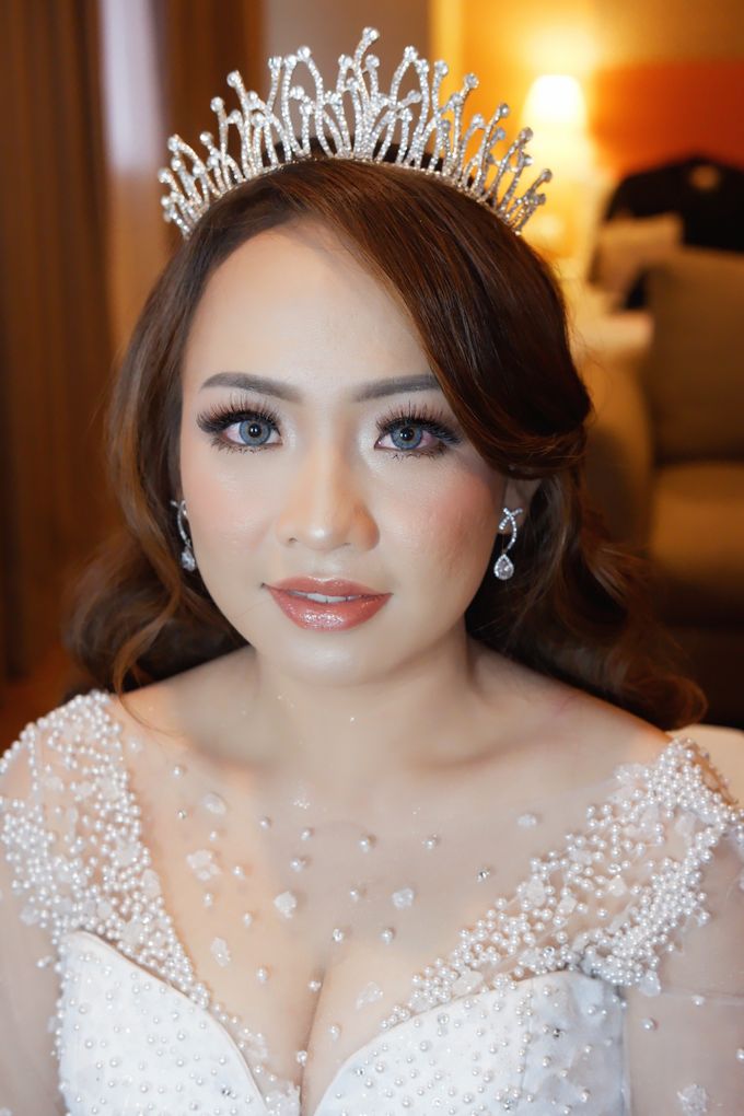 Wedding Makeup & Hairdo For Elfina by Nike Makeup & Hairdo - 013