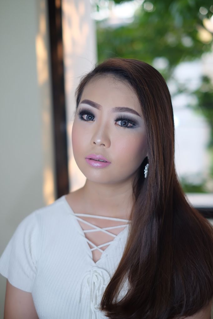 SOFT GLAM MAKEUP by Jannete williams - 005 SOFT GLAM MAKEUP by Jannete williams - 005
