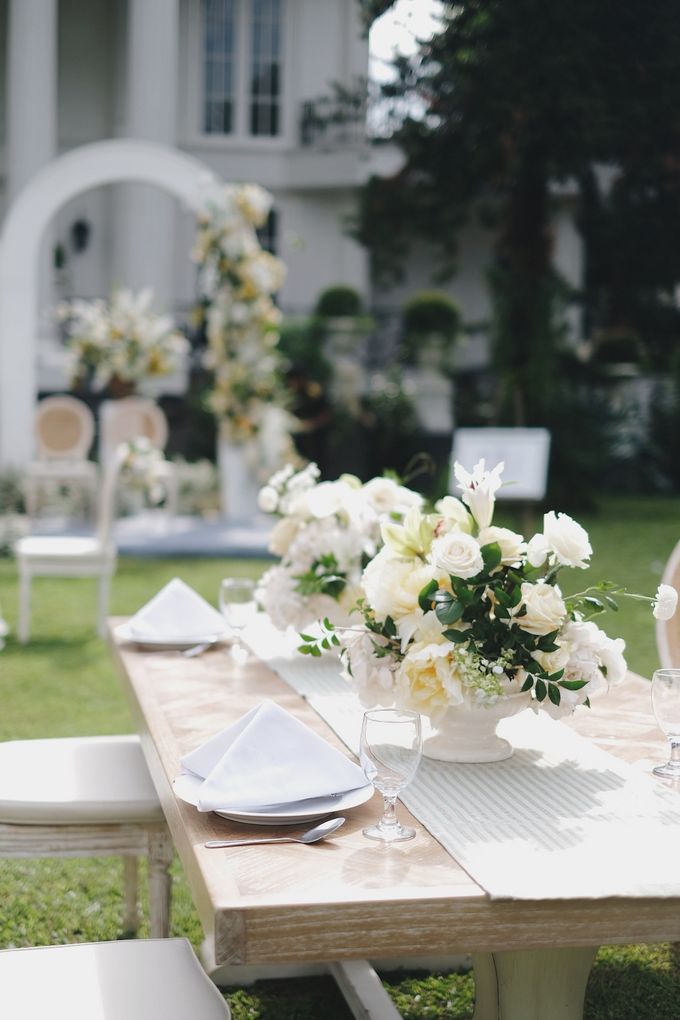 Intimate Wedding At The Manor Andara by redberry wedding - 020