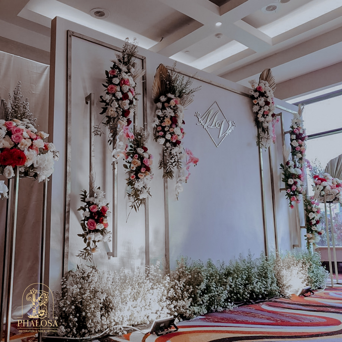 Wedding Of Melissa And Vendy by Phalosa Event Decoration & Table Setting - 004 Wedding Of Melissa And Vendy by Phalosa Event Decoration & Table Setting - 004