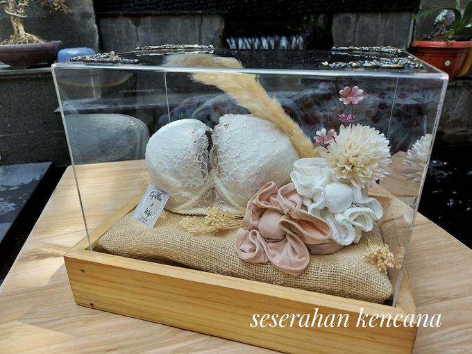 Cynthia & Wigi by Seserahan Kencana - 003 Cynthia & Wigi by Seserahan Kencana - 003