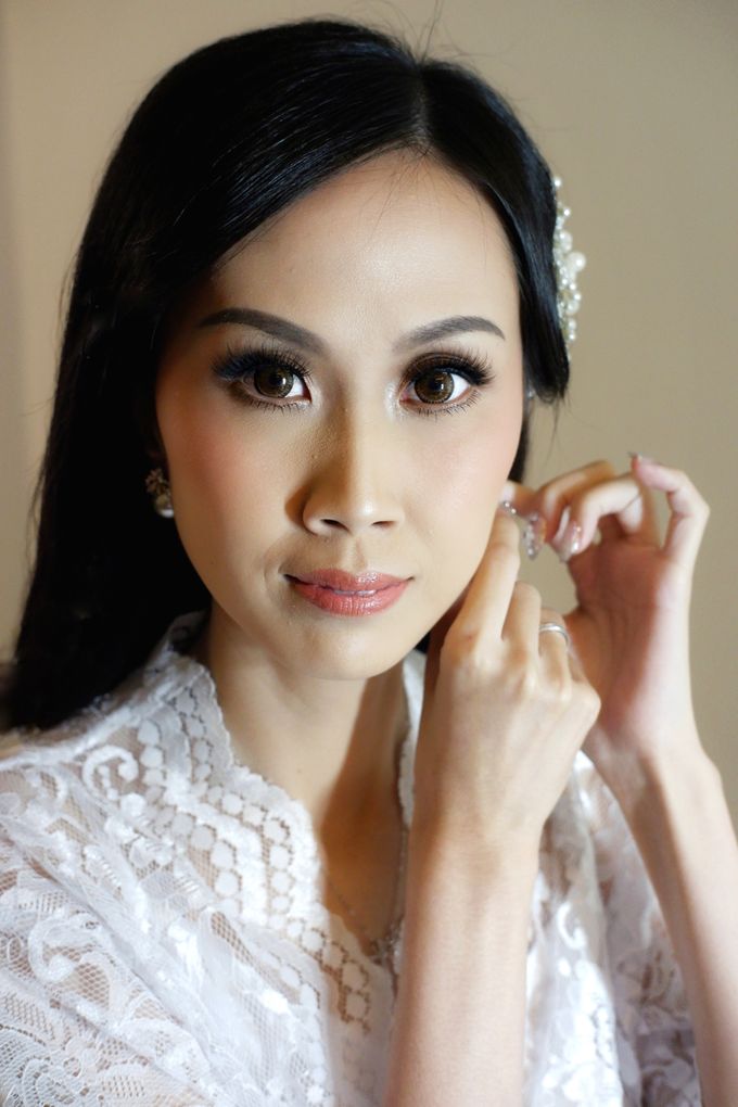 Wedding Day Makeup & Hairdo For Melissa by Nike Makeup & Hairdo - 004 Wedding Day Makeup & Hairdo For Melissa by Nike Makeup & Hairdo - 004