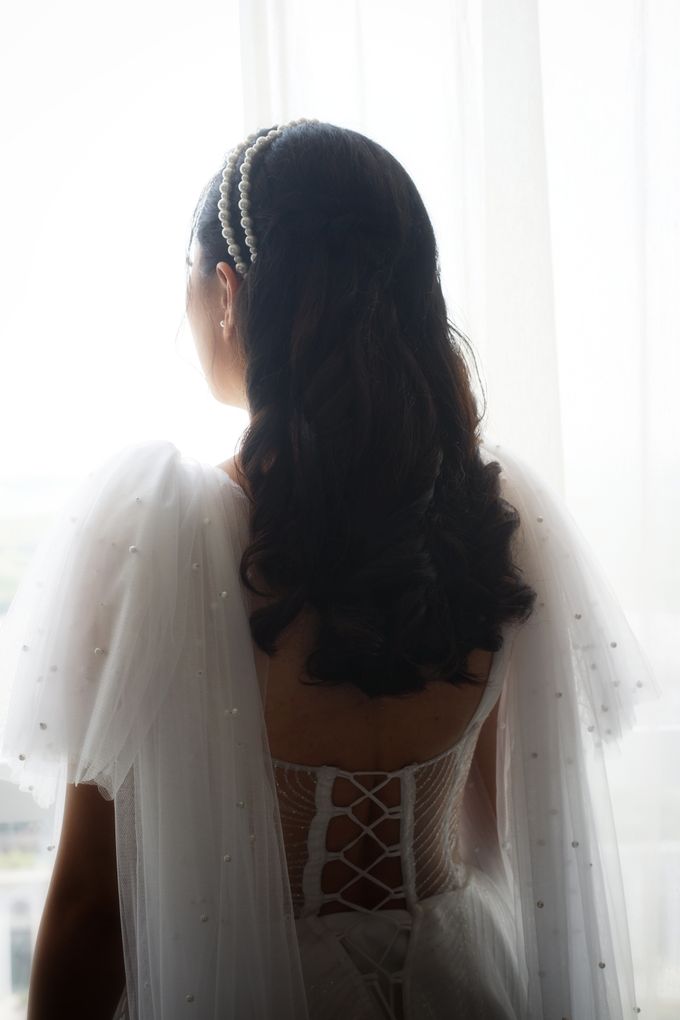 Wedding Makeup and Hairdo for Chintisya by Nike Makeup & Hairdo - 004 Wedding Makeup and Hairdo for Chintisya by Nike Makeup & Hairdo - 004
