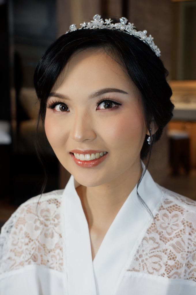 Holy Matrimony Makeup for Ms. Natalia by Nike Makeup & Hairdo - 002