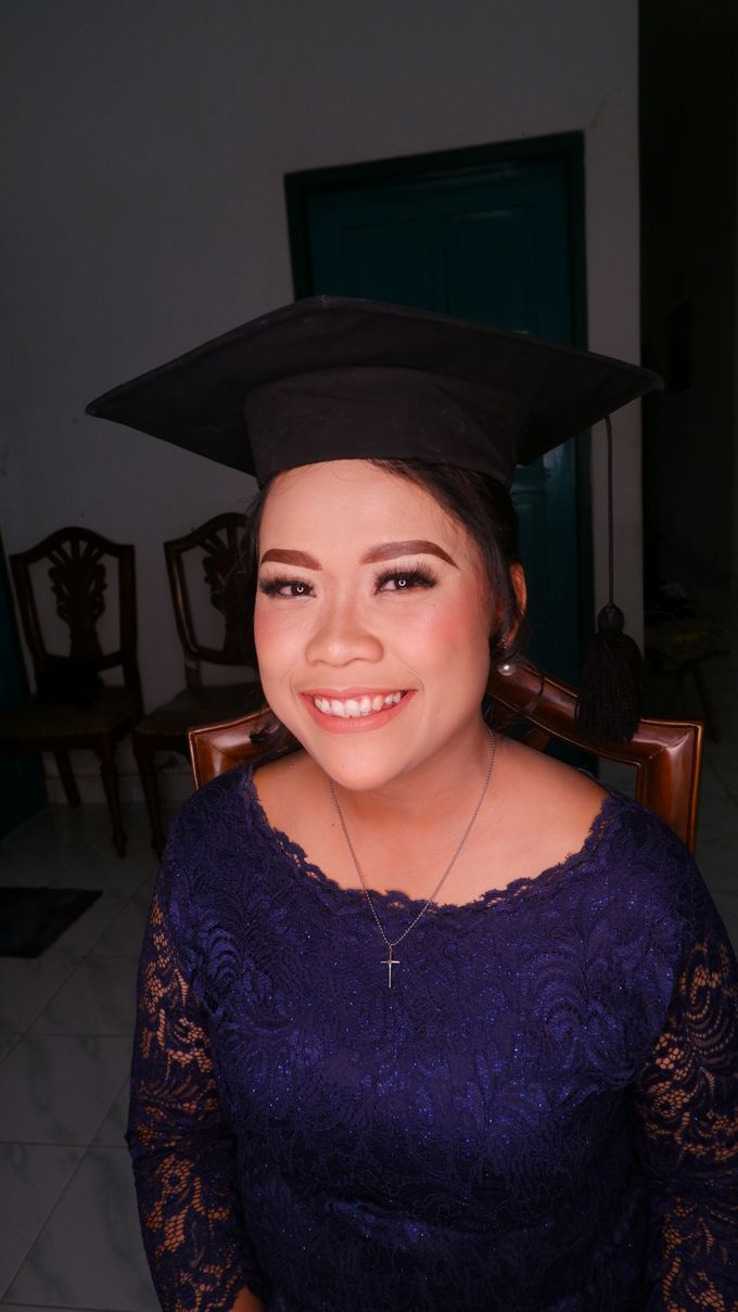 Make Up Graduation by Maylindmua - 009