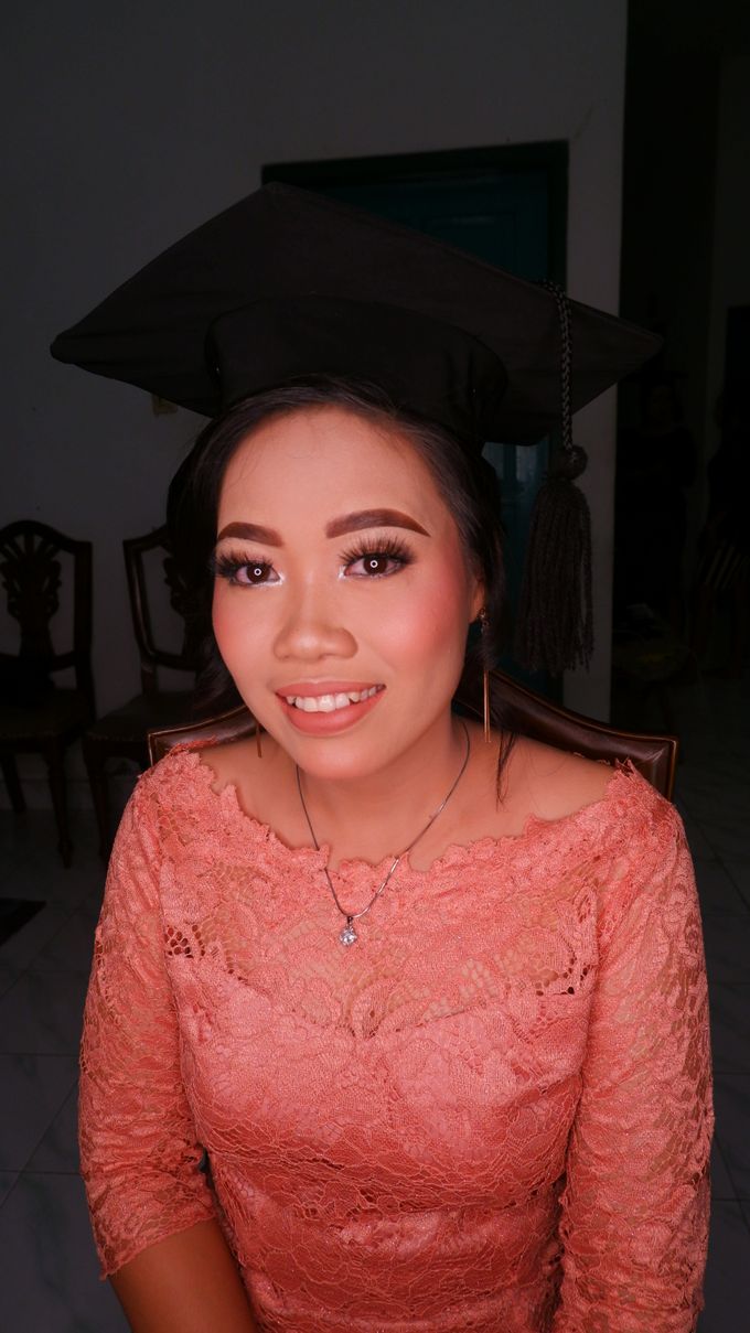 Make Up Graduation by Maylindmua - 011