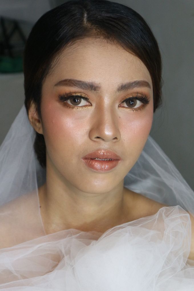 Classic Gold Tone For Holy Matrimony by Hana Gloria MUA - 002