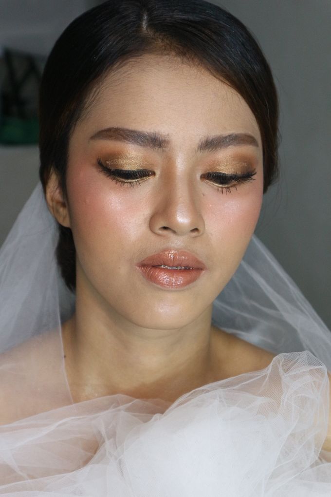 Classic Gold Tone For Holy Matrimony by Hana Gloria MUA - 001