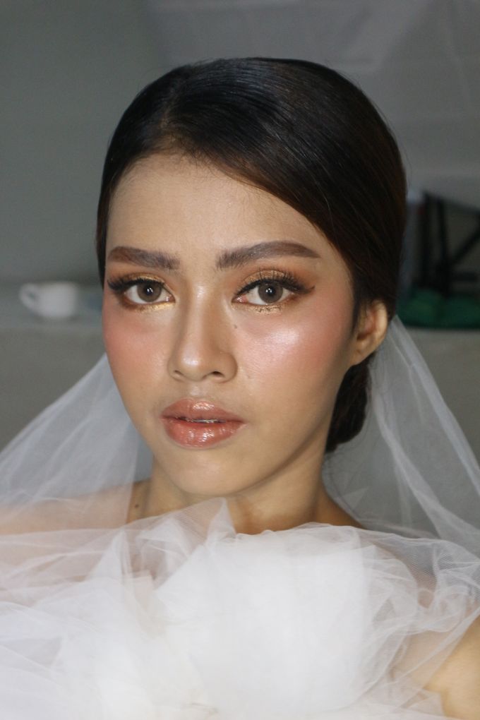 Classic Gold Tone For Holy Matrimony by Hana Gloria MUA - 003