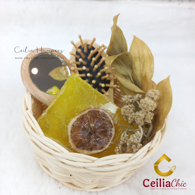 Gladiolus Hampers by Ceiliachic - 001 Gladiolus Hampers by Ceiliachic - 001