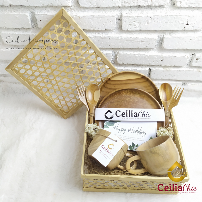 Gold Chrysanthemum by Ceiliachic - 006 Gold Chrysanthemum by Ceiliachic - 006