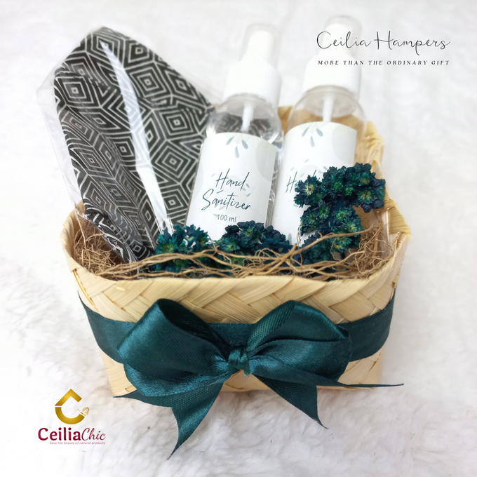Saga Hampers 2 by Ceiliachic - 001 Saga Hampers 2 by Ceiliachic - 001