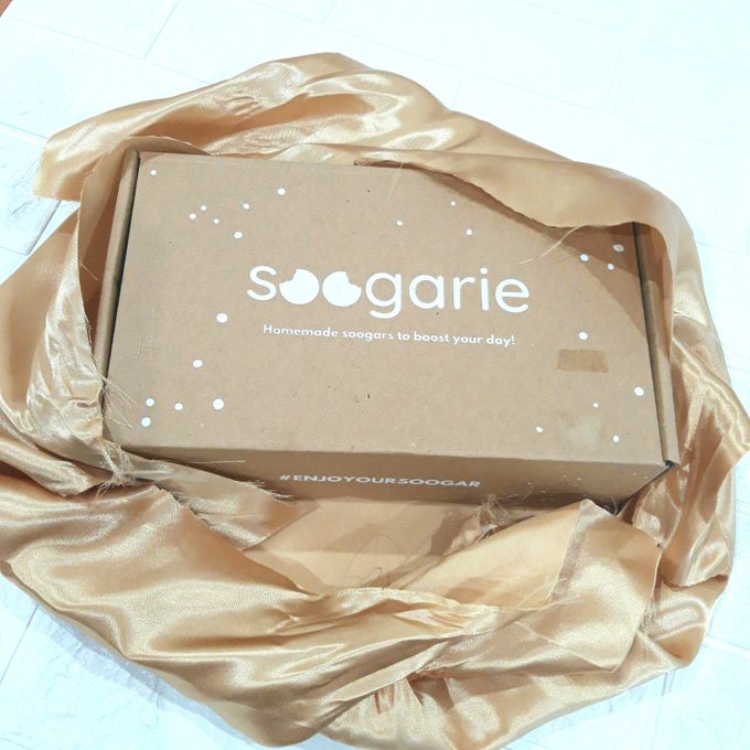 Pineapple Tart Souvenir Hampers by Soogarie - 007 Pineapple Tart Souvenir Hampers by Soogarie - 007