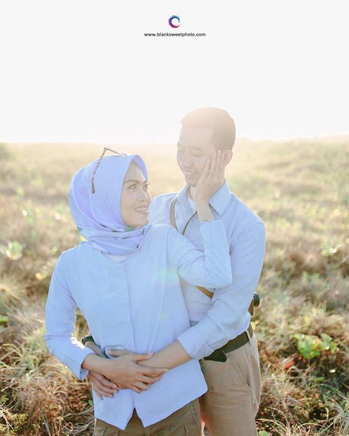 Prewedding Sunset Kebumen by blacksweetphoto - 004 Prewedding Sunset Kebumen by blacksweetphoto - 004