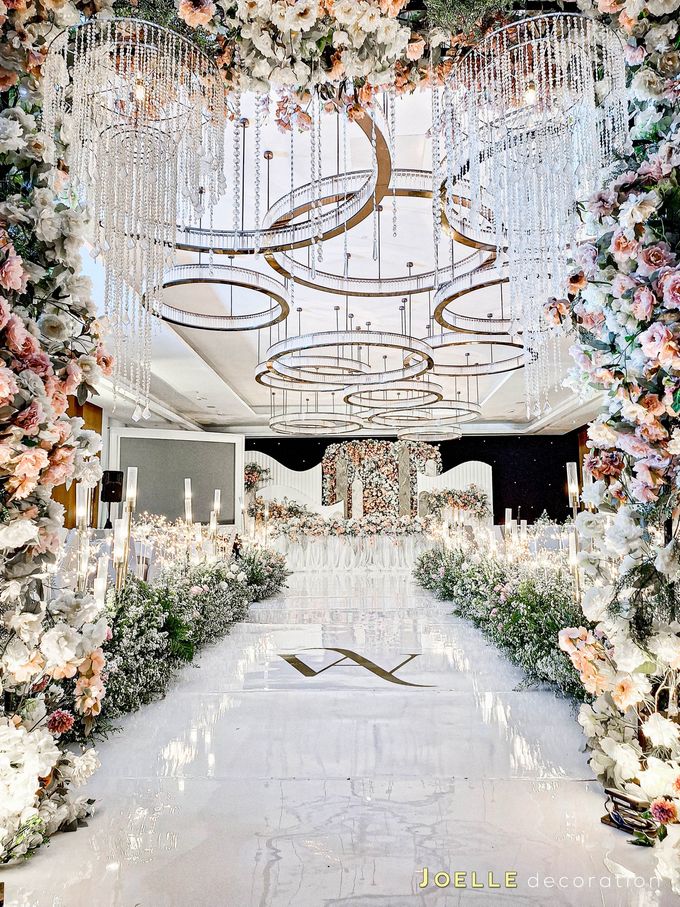 The Wedding Of Andri & Sissi by Joelle Decoration - 008