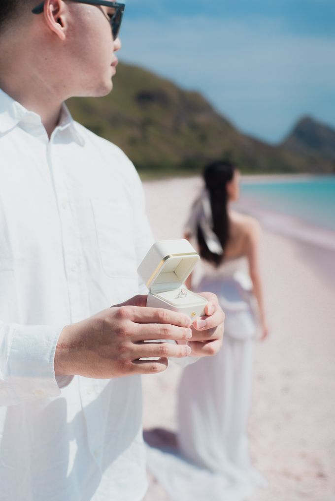 Bryan & Michaella's Labuan Bajo Pre-wedding by Kairos Works - 019