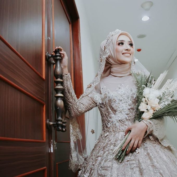 Bride Shavira Amalia by rinamaemua - 009