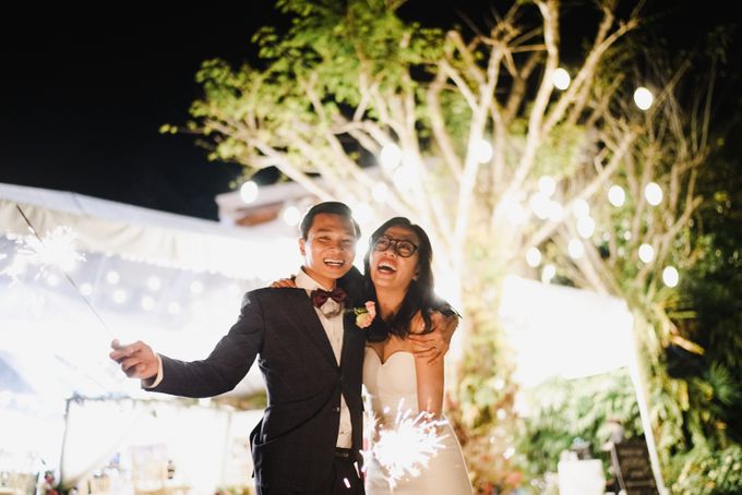 A Travel Themed Wedding of Arid & Lia by Peach Frost Studio - 046 A Travel Themed Wedding of Arid & Lia by Peach Frost Studio - 046