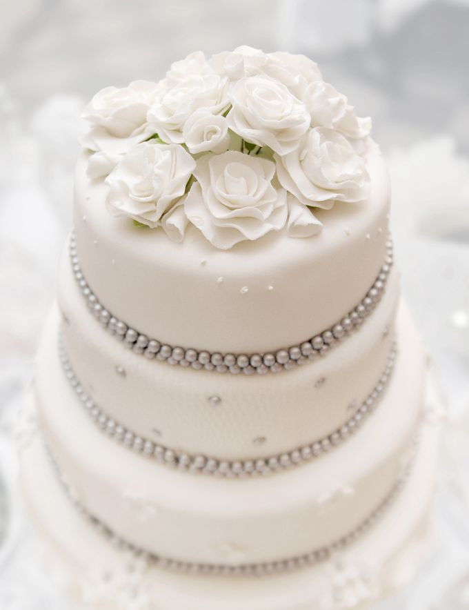 Wedding Cakes by CUPCAKES COMPANY - 009 Wedding Cakes by CUPCAKES COMPANY - 009