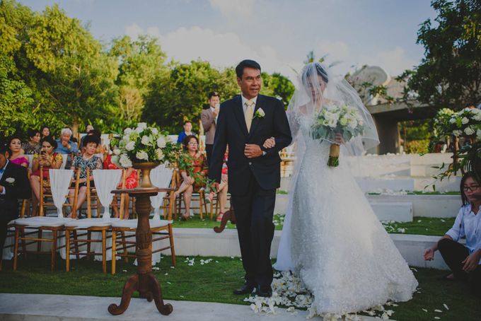 RUSTIC WEDDING DAVID AND JOICE IN SKY AYANA BALI by W organizer - 033