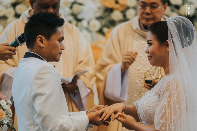 Albert & Berta Wedding by Wong Hang Distinguished Tailor - 009 Albert & Berta Wedding by Wong Hang Distinguished Tailor - 009