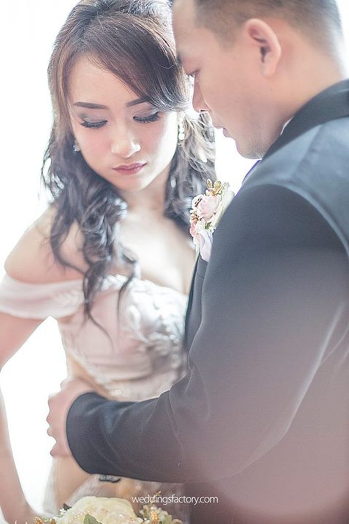 Rieky + Jeanne Wedding by Feramakeup - 016 Rieky + Jeanne Wedding by Feramakeup - 016