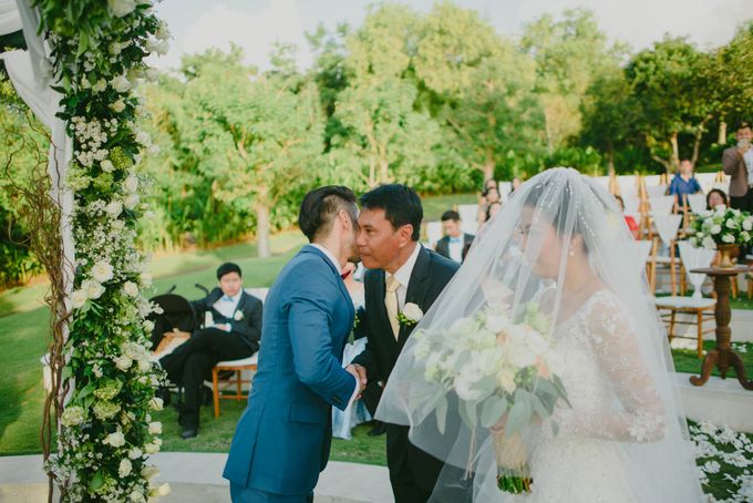 RUSTIC WEDDING DAVID AND JOICE IN SKY AYANA BALI by W organizer - 034