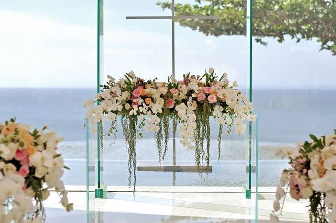Tresna Chapel Ceremony Decoration by Marlyn Production - 005 Tresna Chapel Ceremony Decoration by Marlyn Production - 005