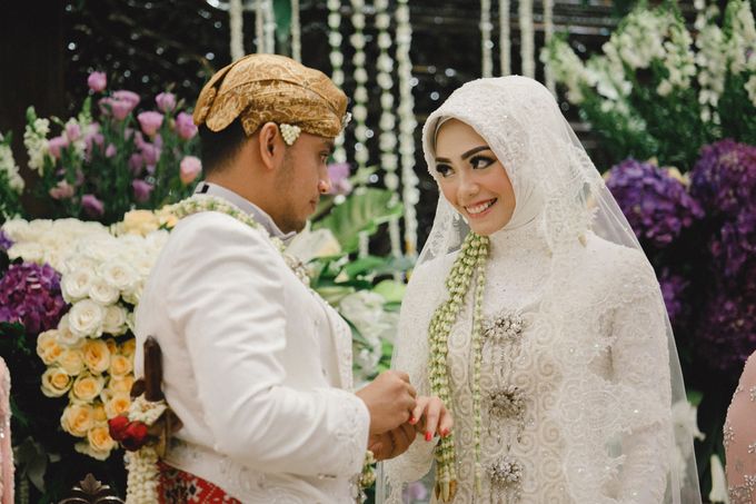 Ray Zulham & Milka Anisa Wedding by Ambar Paes Traditional Wedding Make Up - 005