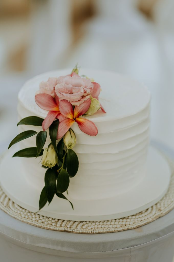 Kloe & Lochy's Wedding Celebration At Nusa Dua, Bali by Amora Bali Weddings - 022 Kloe & Lochy's Wedding Celebration At Nusa Dua, Bali by Amora Bali Weddings - 022