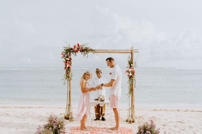 Kerry & Paul's Elopement Wedding Ceremony In Nusa Dua Beach, Bali by Amora Bali Weddings - 022 Kerry & Paul's Elopement Wedding Ceremony In Nusa Dua Beach, Bali by Amora Bali Weddings - 022