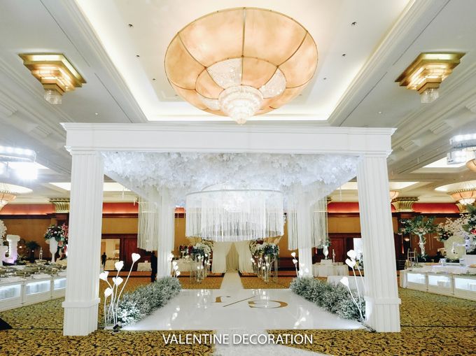 Glenn & Jesslyn Wedding Decoration at Puri Bengawan by Valentine Wedding Decoration - 022