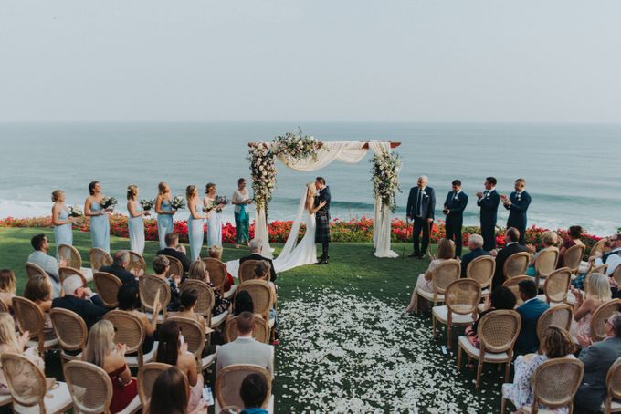 Beautiiful Clifftop Wedding of Kyle & Kelly by Silverdust Decoration - 006