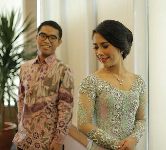 Engagement Of Sasa & Irfan by Wong Akbar Photography - 005