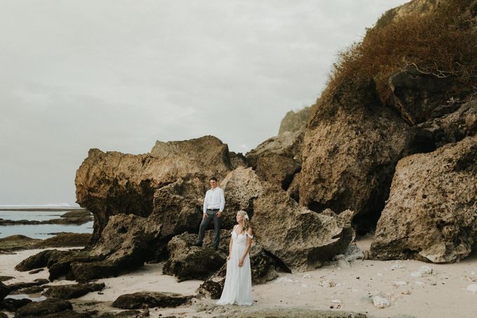 Christopher & Kristlyn - Elopement Day by ILUMINEN - 014 Christopher & Kristlyn - Elopement Day by ILUMINEN - 014