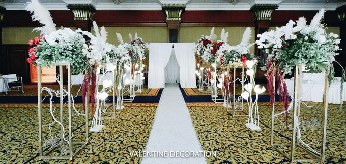 Glenn & Jesslyn Wedding Decoration at Puri Bengawan by Valentine Wedding Decoration - 023