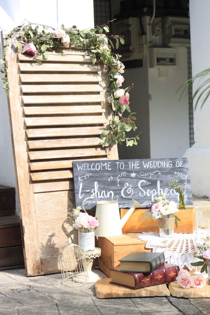 Garden Rustic Wedding by AROF (A ROOMFUL OF FLOWERS) - 002 Garden Rustic Wedding by AROF (A ROOMFUL OF FLOWERS) - 002