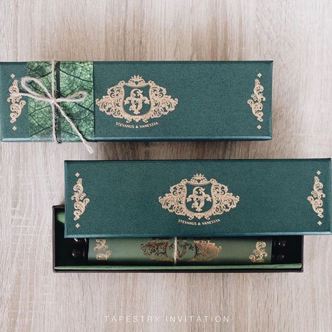 Up close with this scroll invitation we produced for Stevanus and Vanessya Wedding by Tapestry Invitation - 001 Up close with this scroll invitation we produced for Stevanus and Vanessya Wedding by Tapestry Invitation - 001