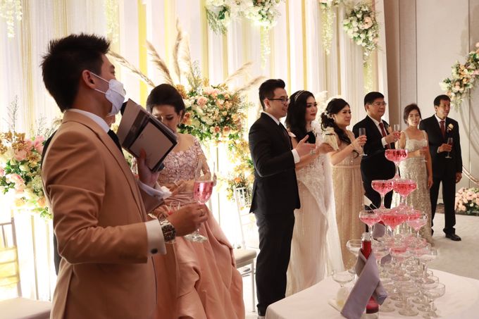 Lounge Jazz wedding band at Double Tree Jakarta by Double V Entertainment by Double V Entertainment - 030 Lounge Jazz wedding band at Double Tree Jakarta by Double V Entertainment by Double V Entertainment - 030