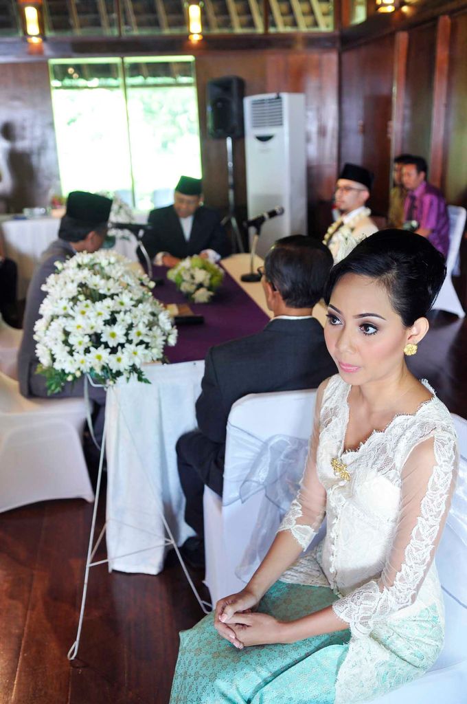 Indri & Aryo | Wedding by Kotak Imaji - 023