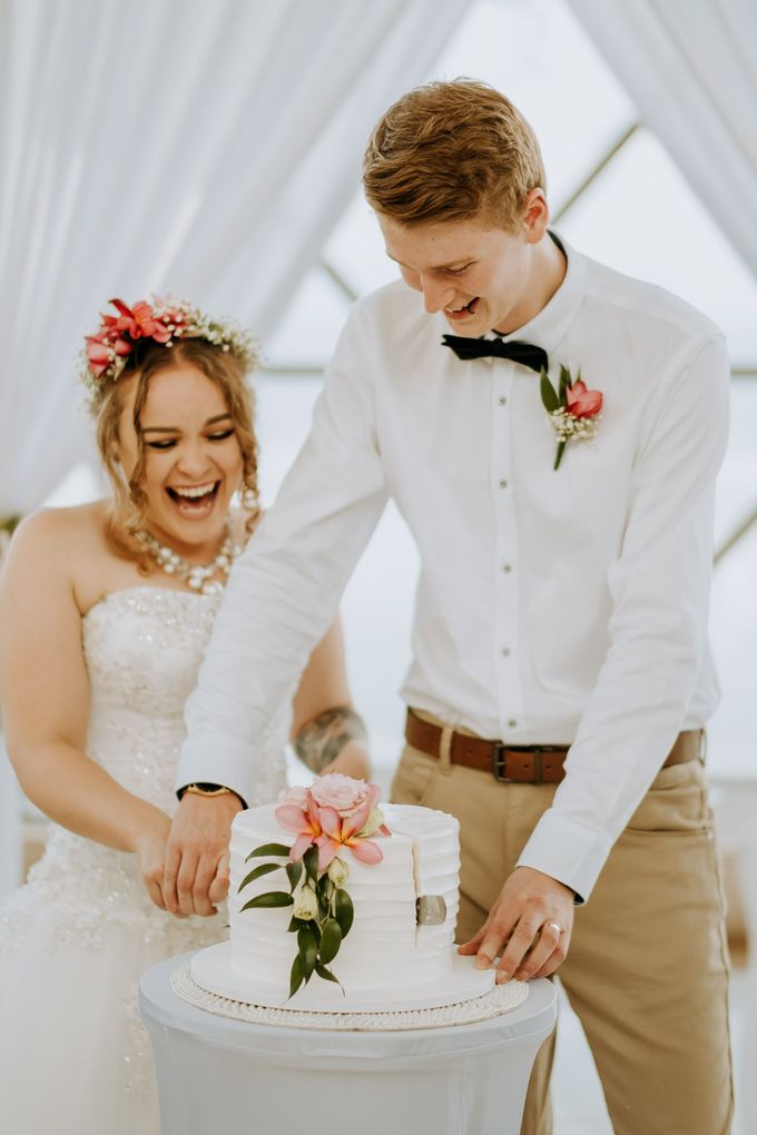 Kloe & Lochy's Wedding Celebration At Nusa Dua, Bali by Amora Bali Weddings - 024 Kloe & Lochy's Wedding Celebration At Nusa Dua, Bali by Amora Bali Weddings - 024