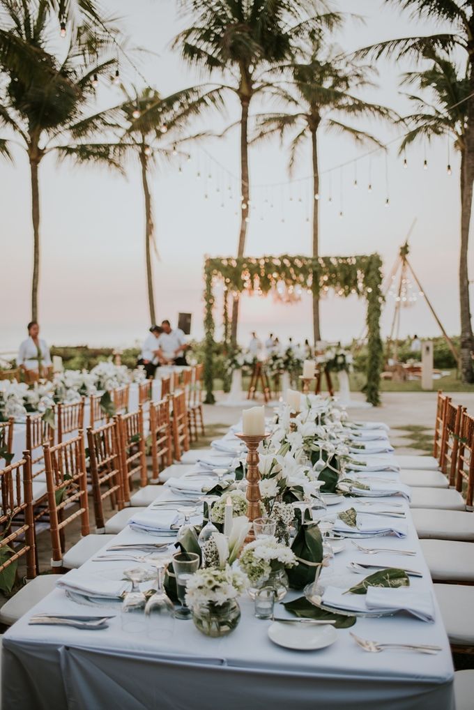 Bali Greenery Rustic with Boho Touch Wedding Decoration by Eurasia Wedding - 014 Bali Greenery Rustic with Boho Touch Wedding Decoration by Eurasia Wedding - 014