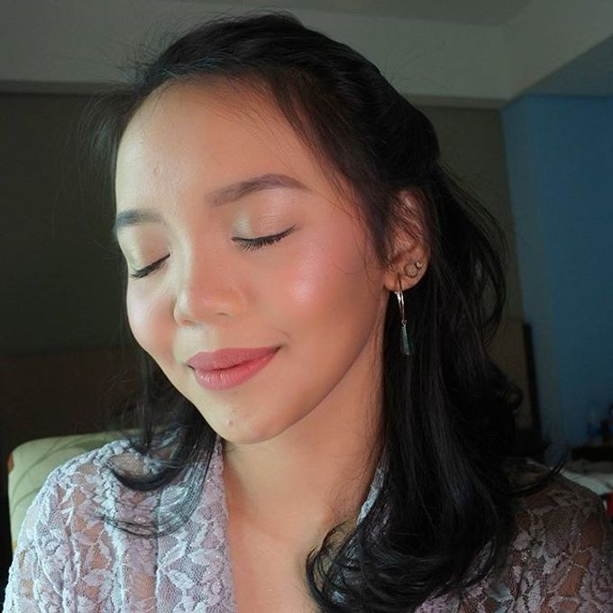 Bridesmaid Make Up by Make Up by Mutiara Fallahdani - 002 Bridesmaid Make Up by Make Up by Mutiara Fallahdani - 002