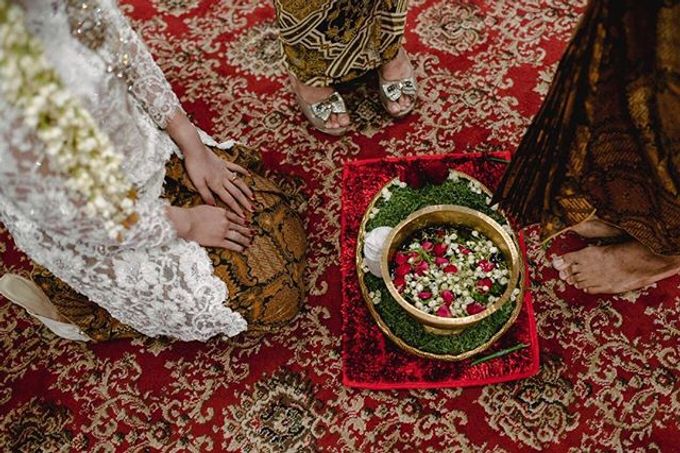 Dayu & Arief by Ans Wedding Service & Priyan Decor - 005 Dayu & Arief by Ans Wedding Service & Priyan Decor - 005
