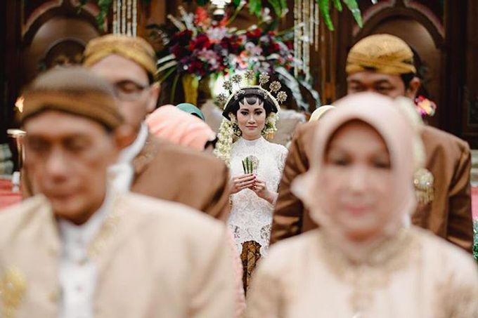 Dayu & Arief by Ans Wedding Service & Priyan Decor - 006 Dayu & Arief by Ans Wedding Service & Priyan Decor - 006